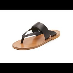 NWT Vince Tess Flip Flops